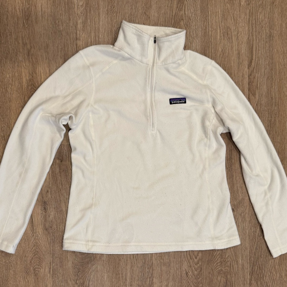 Patagonia Off-White Half-Zip Woman’s Fleece Pullover Size M